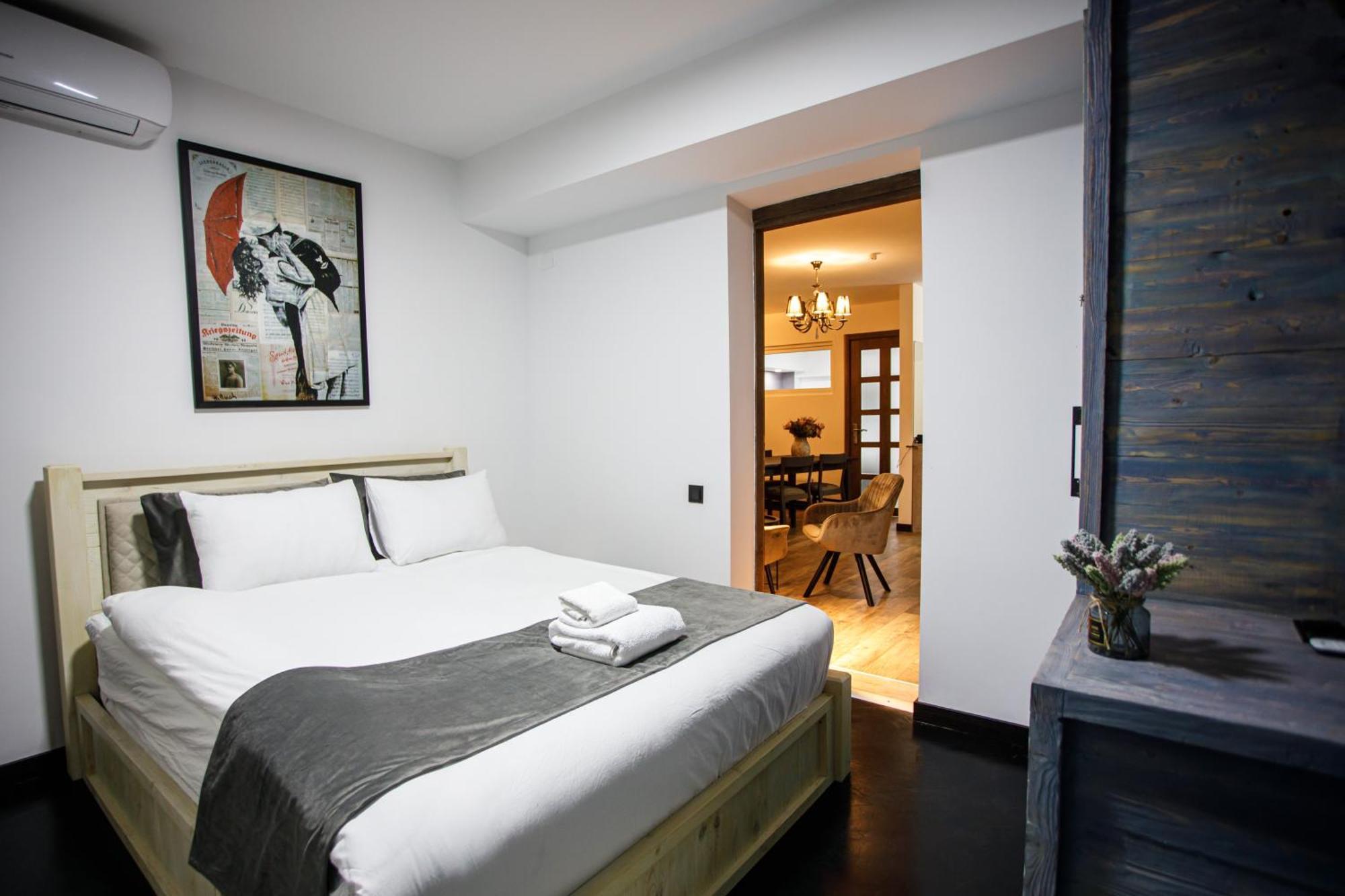 Monk House Hotell Jerevan Exteriör bild