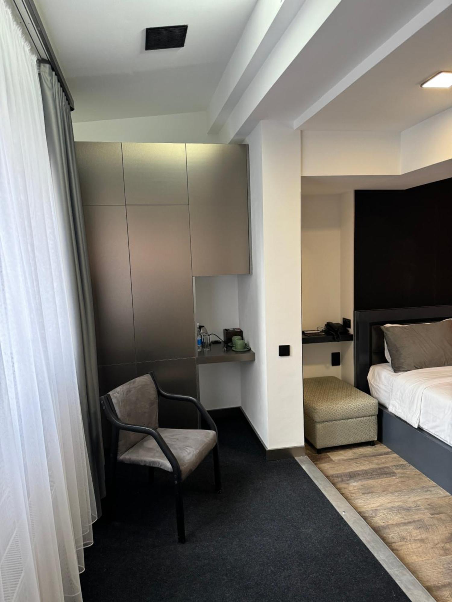 Monk House Hotell Jerevan Exteriör bild
